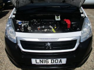 /photos/12380/4a6aed69-1147-4090-9327-abb0d780c30e_i320x240.jpg