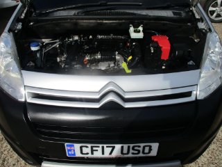 /photos/12380/d5377ddf-5035-47c7-accf-911f98472018_i320x240.jpg